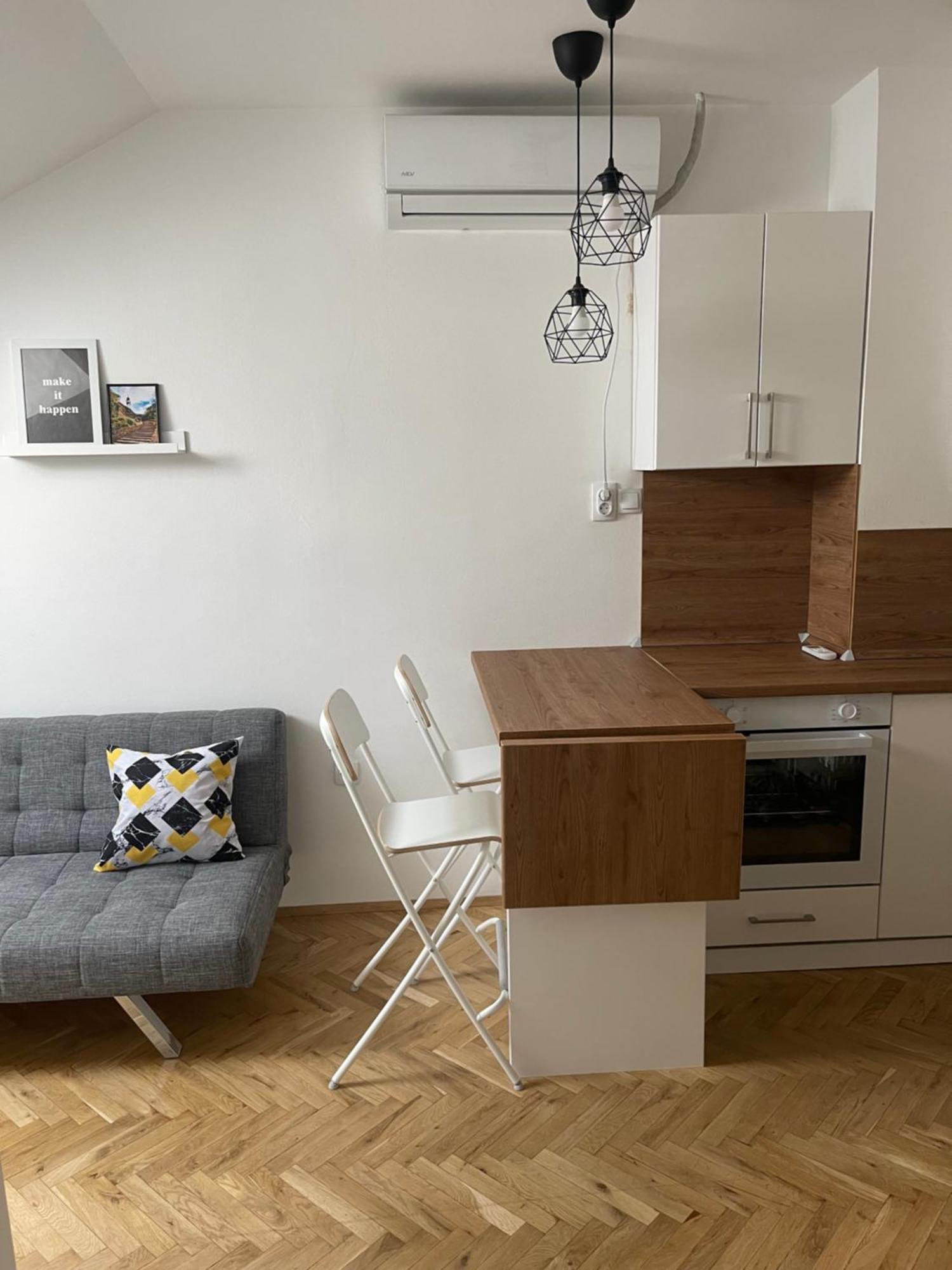 Stella Appartment Novi Sad Ngoại thất bức ảnh